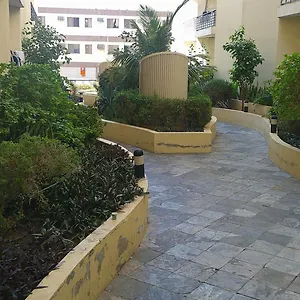 Hostel Ruby Star F2, Dubai
